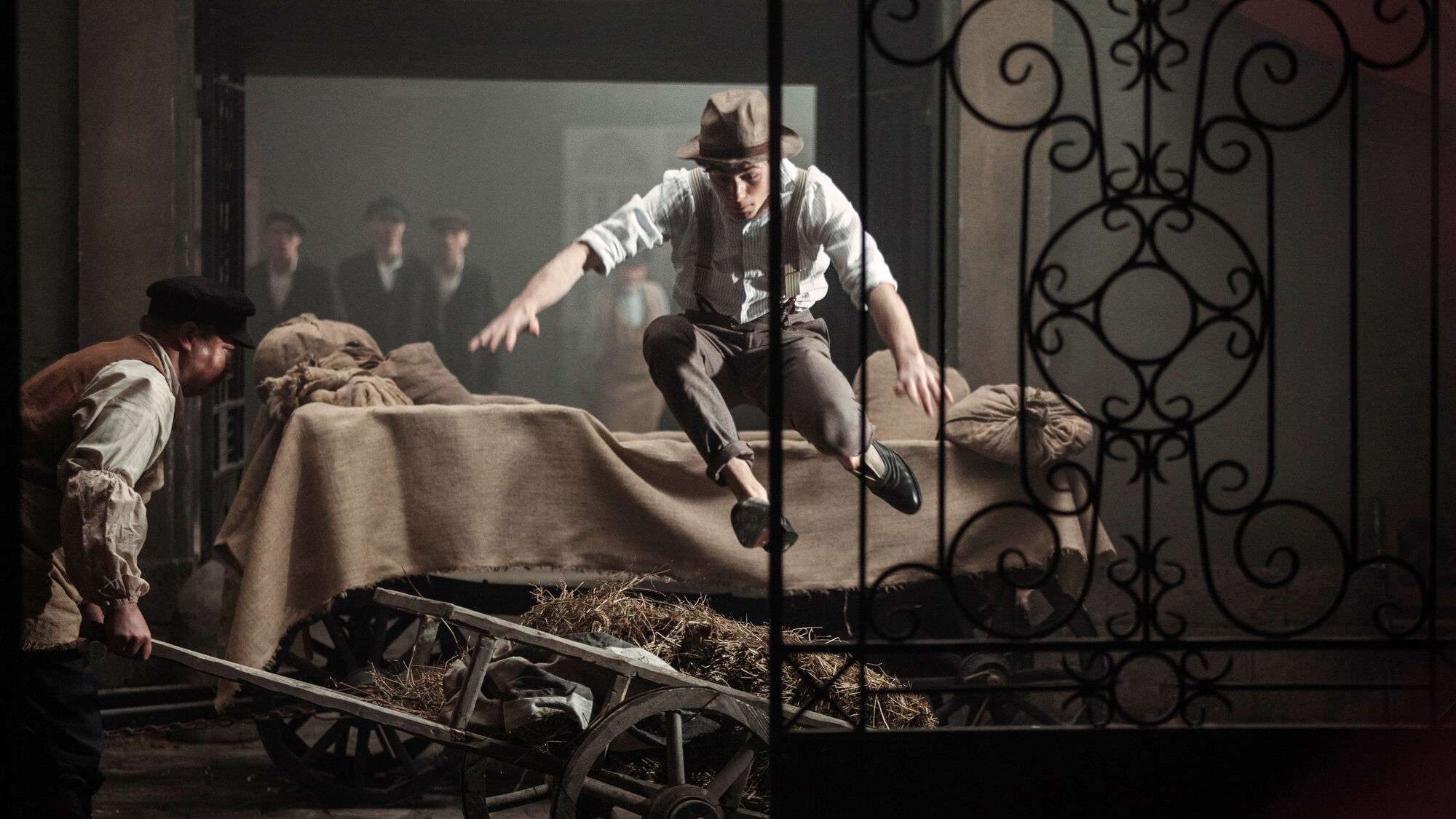 Scene Image 4