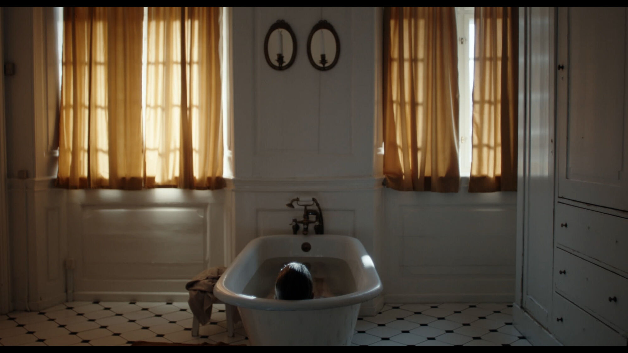 Scene Image 6