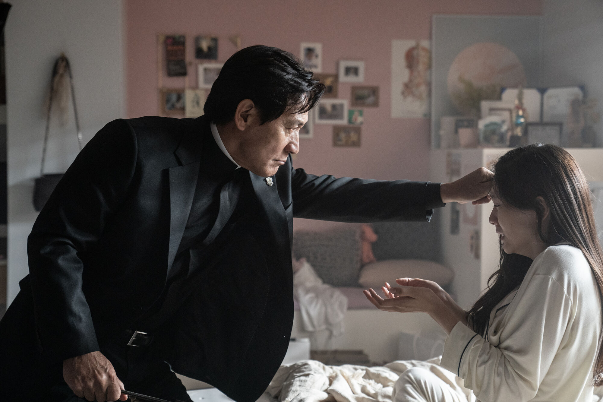 Scene Image 4